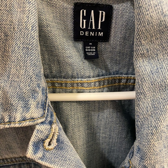 Jean jacket - Gap - Picture 2 of 4